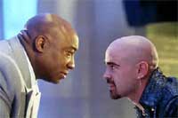 Photo of the Kingpin (Michael Clark Duncan) and Bullsyee (Colin Farrell).